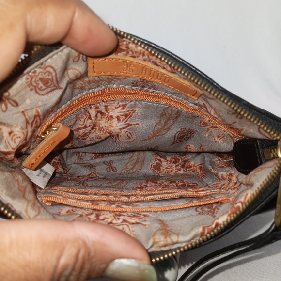 Hobo Amble Crossbody Bag - Picture 4 of 6